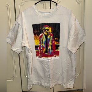 Nike White T-Shirt with Colorful Graphic SIZE LARGE Soft Gym Like New